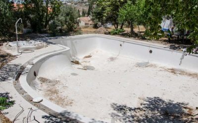 Cómo reparar una piscina: Servicios de reparación diferentes según el tipo de piscina